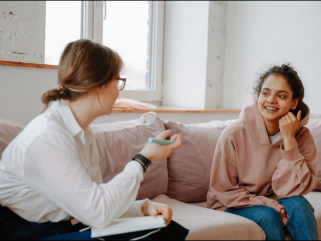 Alsancak Aile Terapisi